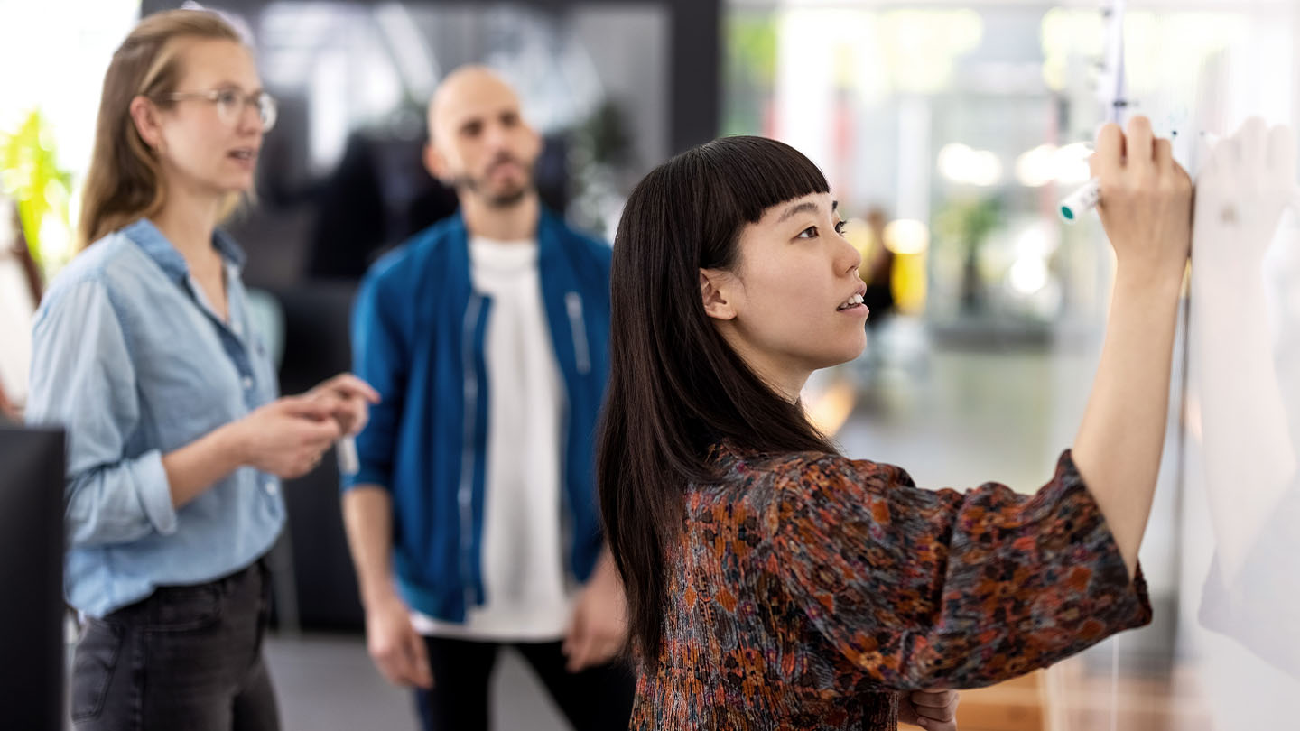 Streamline Your Business with Businessly Features, Benefits & More