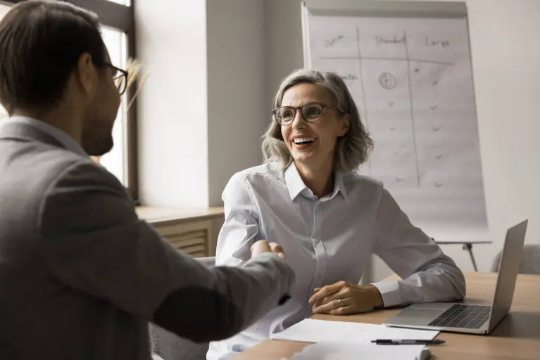 Mastering Sales Closing Techniques, Strategies, and Mindset for Consistent Results